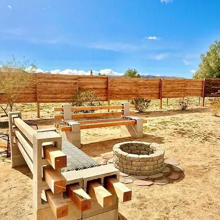 Casa Del Desierto - Panoramic Views - Pet Friendly - Fire Pit Villa Joshua Tree Exterior photo